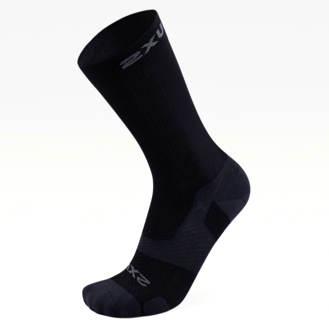 2XU Vectr Light Cushion Crew Socks