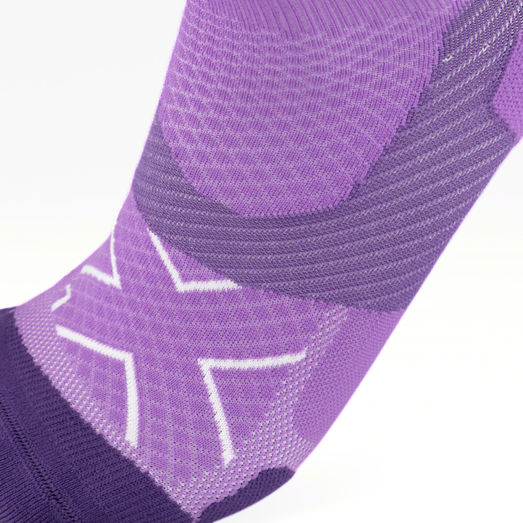 2XU Vectr Light Cushion Crew Socks