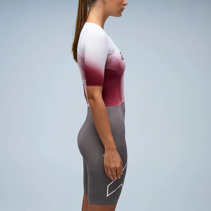 2XU Women's Light Speed React Sleeved Trisuit H27