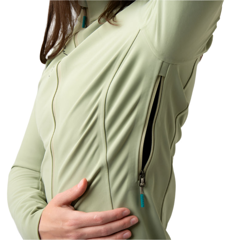 Isadore Women's Signature Deep Winter Softshell Jacket, AW